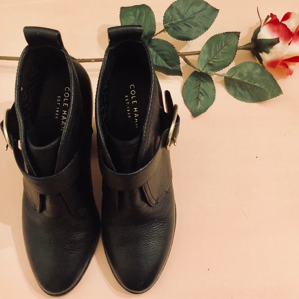 COLE HAAN Leather Ankle Booties Boots Shoes New